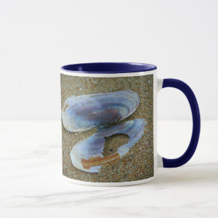 Razor Clam Shell, Oregon Mug