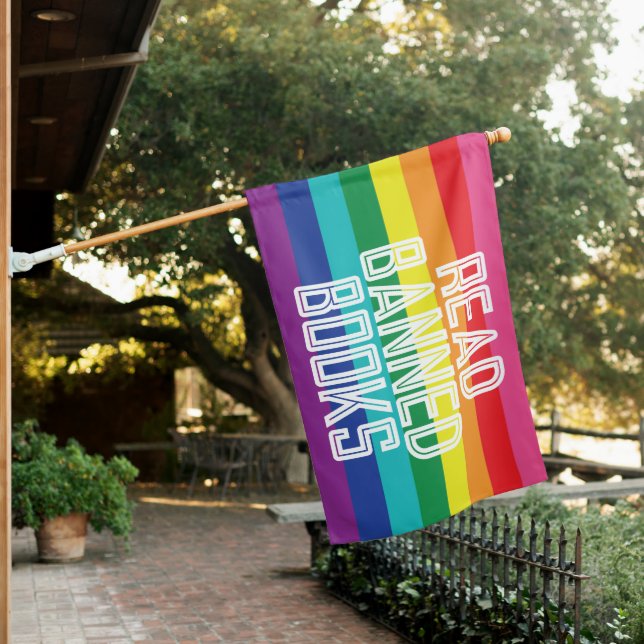 READ BANNED BOOKS HOUSE FLAG (In SItu)