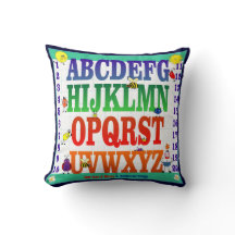 Reading with Friends American MoJo Pillow