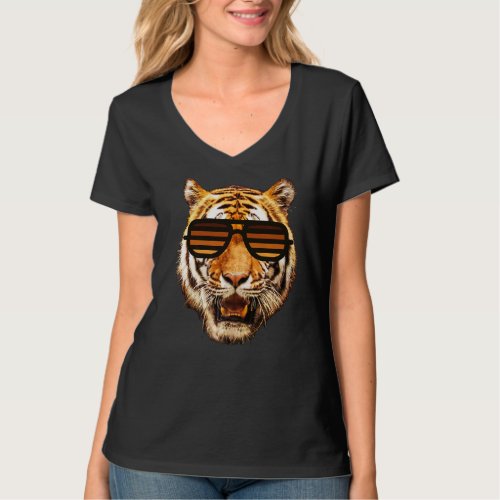 Real Cool Tiger Birthday Tee For Boy With Striped 