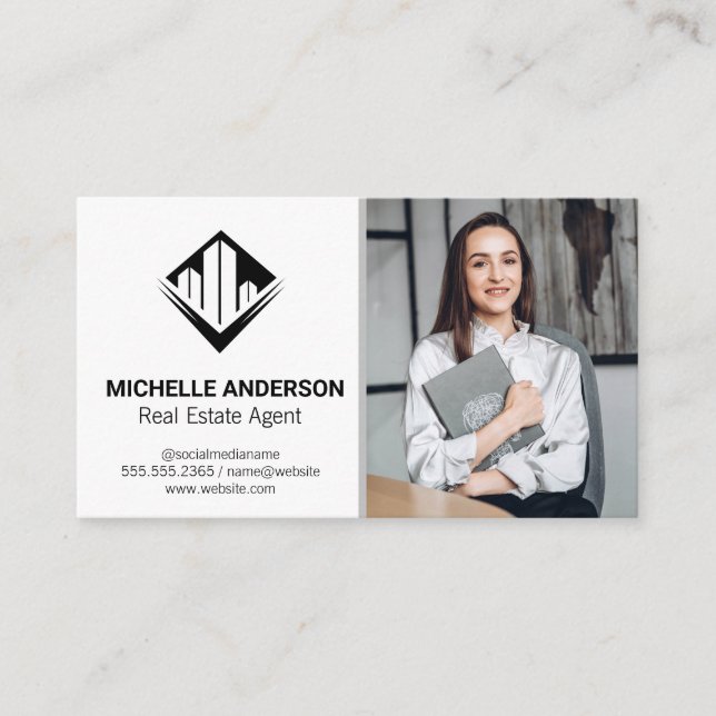 Real Estate Agent | Business Woman Business Card (Front)
