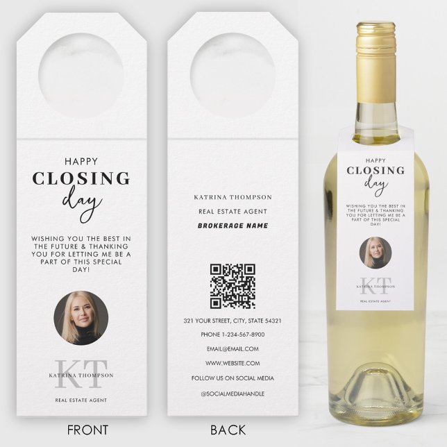 Real Estate Agent Happy Closing Day Closing Gift Bottle Hanger Tag (Real Estate Agent Happy Closing Day Closing Gift Bottle Hanger Tag)