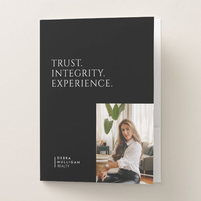 Real Estate Broker Presentation Pocket Folder (Front)