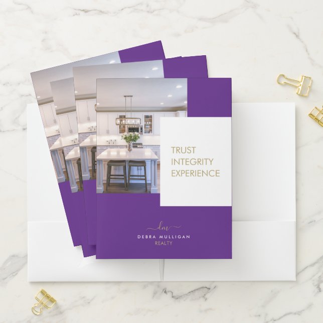 Real Estate Broker Presentation Pocket Folder (In Situ)