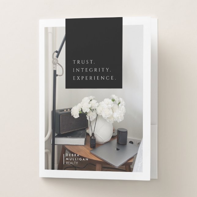Real Estate Broker Presentation Pocket Folder (Front)