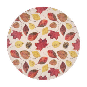 Real leaves photo, unique seamless pattern. cutting board