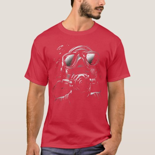 Realistic diver with air bubbles lung machine divi T_Shirt