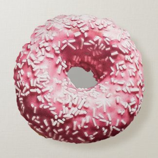 Realistic Donut with Pink Frosting & Sprinkles Round Pillow