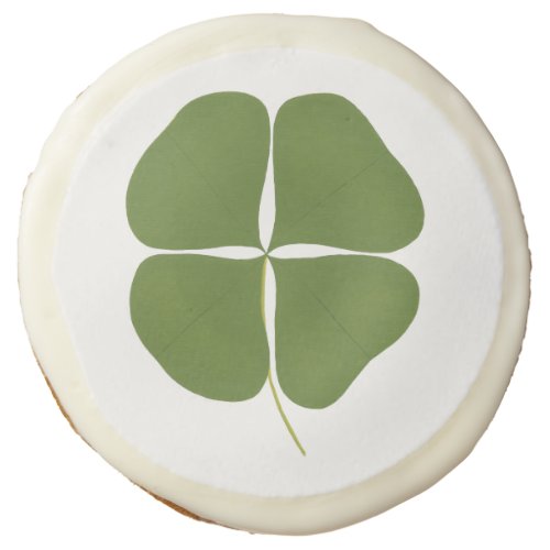 Realistic green shamrock painting _ custom cookies