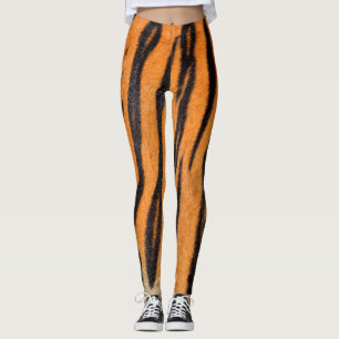 Realistic tiger skin texture. leggings