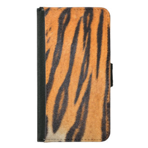 Realistic tiger skin texture. samsung galaxy s5 wallet case