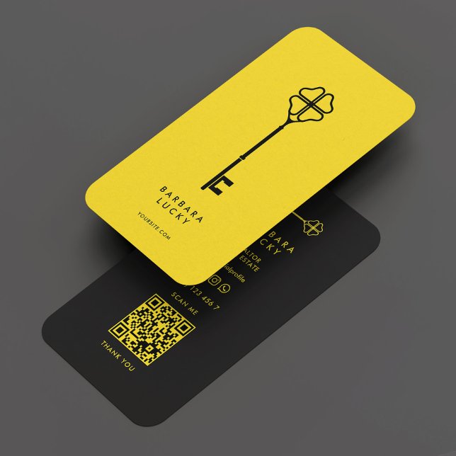 Realtor Lucky Clover Key Yellow Classic Modern Business Card (Realtor Lucky Clover Key Yellow Classic Modern Business Card
)
