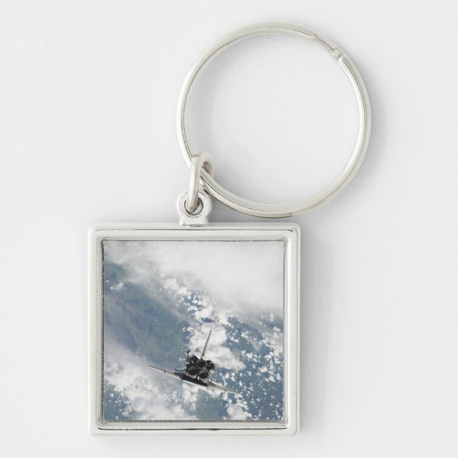 Rear view of the three main engines keychain (Front)