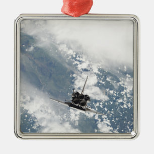 Rear view of the three main engines metal ornament