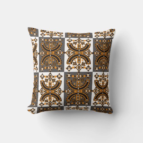 Reasons for the Kabyle Amazigh pottery Throw Pillow