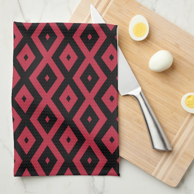 Red and black diamond pattern kitchen towel (Quarter Fold)