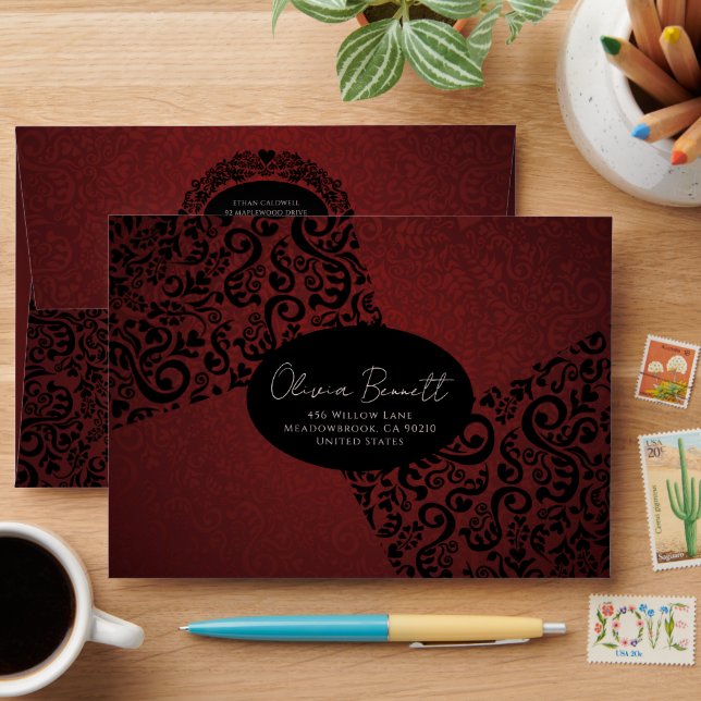 Red and Black Elegant Damask Pattern Envelope (Desk)
