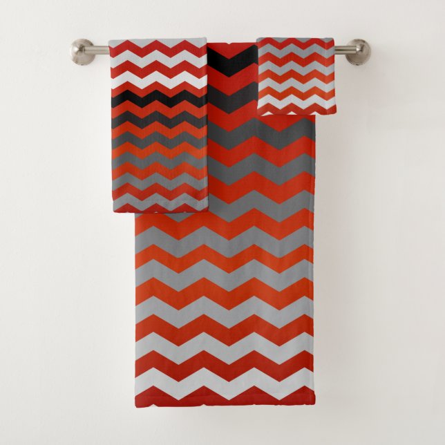 Red and Gray Chevron Stripes Bath Towel Set (Insitu)