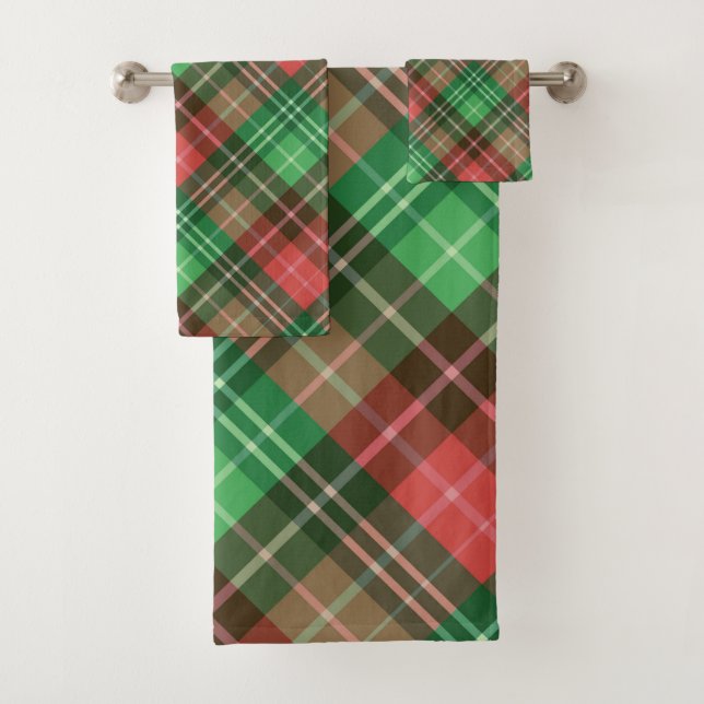 Red and green Christmas plaid pattern Bath Towel Set (Insitu)