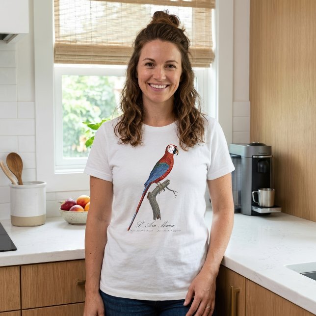 Red-and-green Macaw, Ara chloropterus T-Shirt (Red-and-green Macaw, Ara chloropterus. Women Basic White T-Shirt)