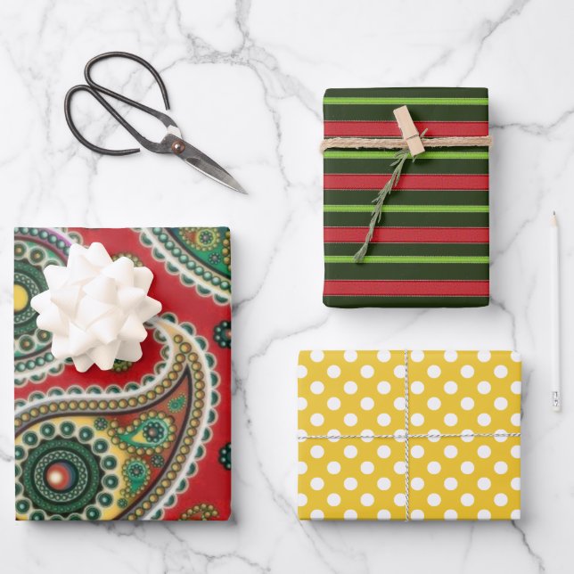 red and green paisley wrapping paper sheets (Front)