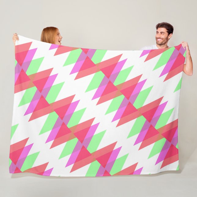 Red and green triangles fleece blanket (In Situ)
