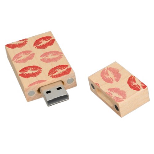 Red and Pink Lips Pattern Of Lips Lipstick Kiss Wood Flash Drive
