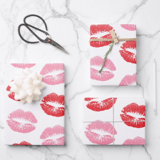 Red and Pink Lips, Pattern Of Lips, Lipstick, Kiss Wrapping Paper Sheets (Front)