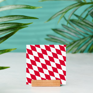 Red and White Bavaria Diamond Flag Pattern Holder
