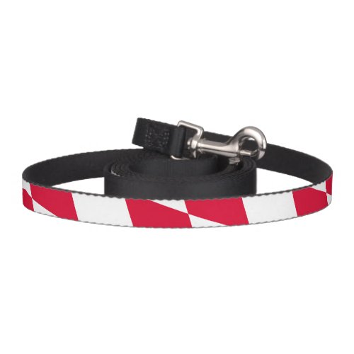 Red and White Bavaria Diamond Flag Pattern Pet Leash