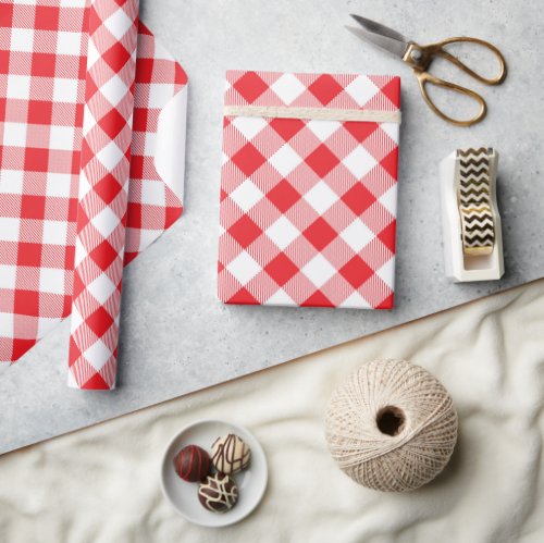 Red and white buffalo plaid pattern wrapping paper