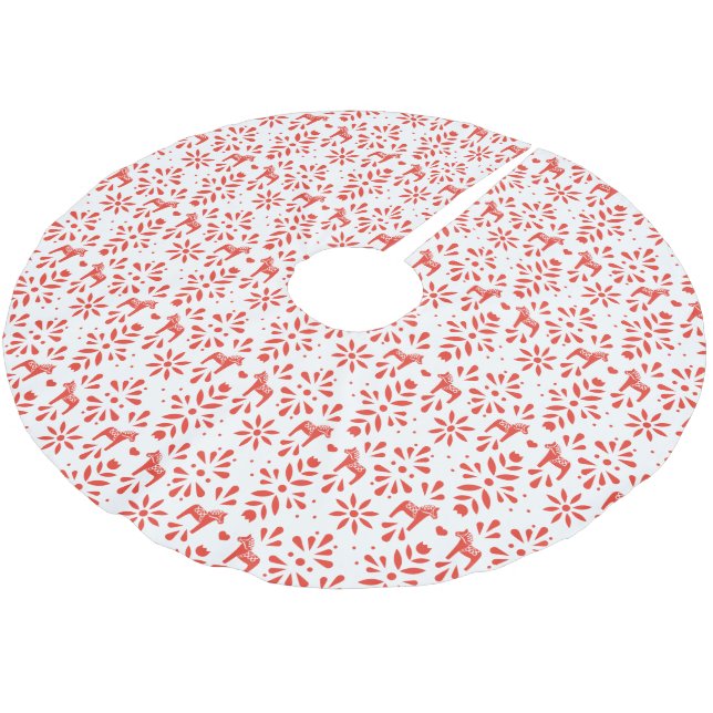 Red and White Dala Horse Scandinavian Pattern Brushed Polyester Tree Skirt (Angled)