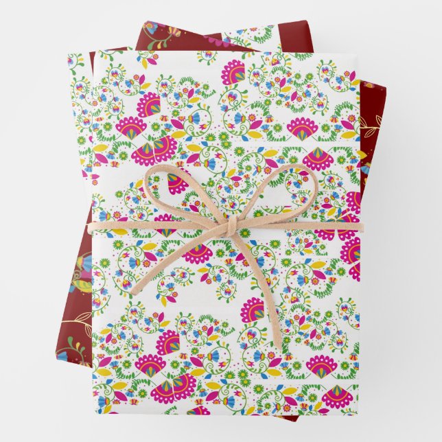 Red and white floral design wrapping paper sheets (In situ)