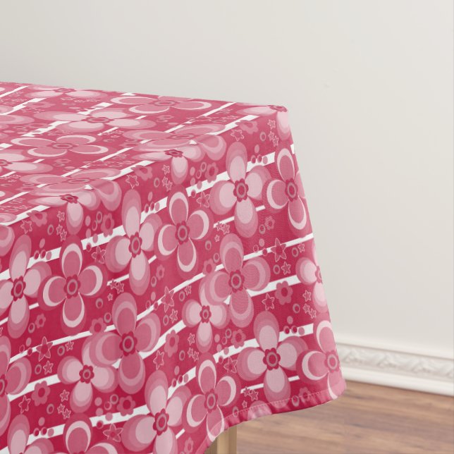 Red and white floral pattern tablecloth (In Situ)