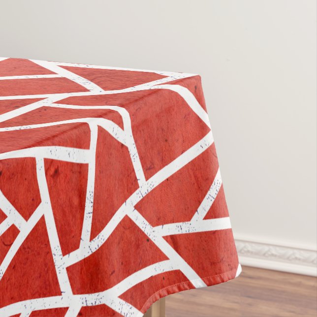 Red and white mosaic pattern tablecloth (In Situ)