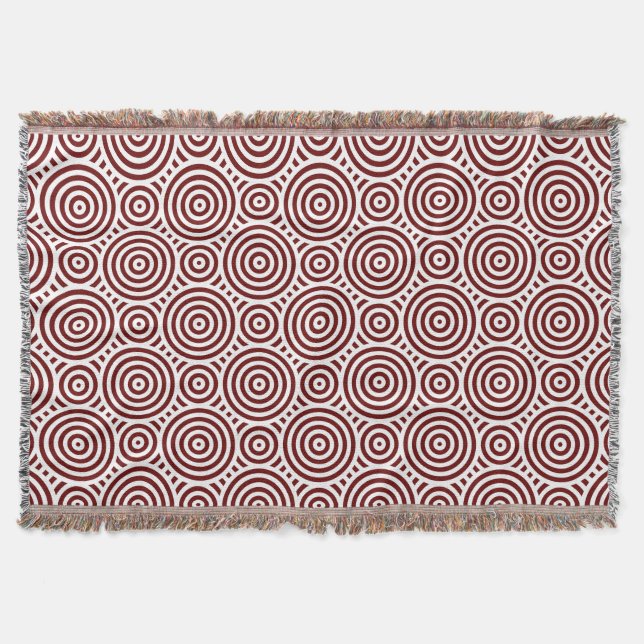 Red and White Nested Circular Pattern Throw Blanket (Front)