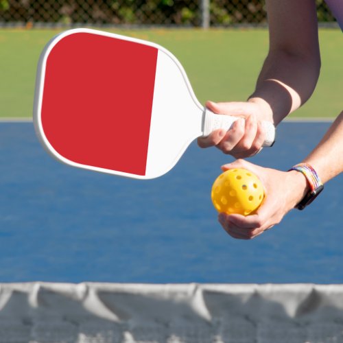 Red and white stripe pickleball paddle