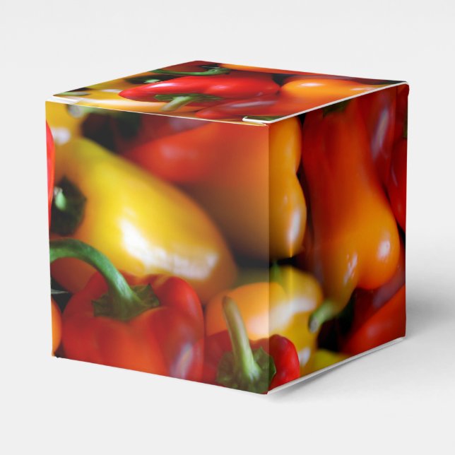 Red and Yellow Peppers Favor Boxes (Front Side)