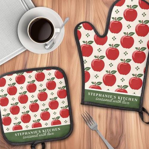 Red Apple Pattern Personalized Name Oven Mitt &Amp;Amp; Pot Holder Set