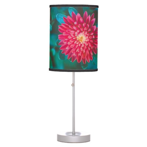 Red aster flower table lamp