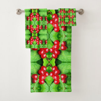 Red Berries With Raindrops Abstract Nature Bath Towel Set