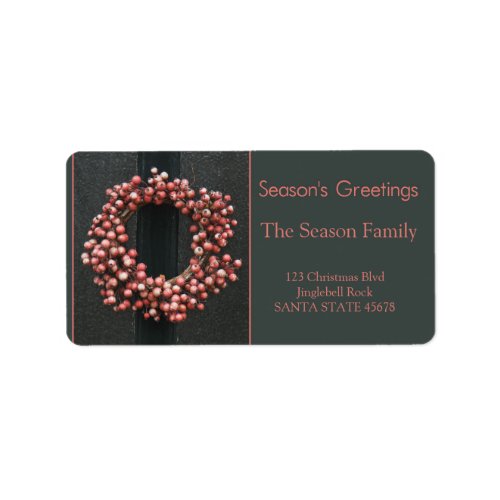 Red berry wreath Seasons Greetings Label