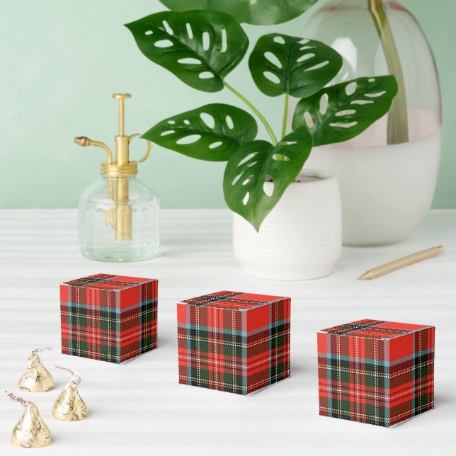 Red Black and White Plaid Pattern Classic Favor Boxes (Multiple)