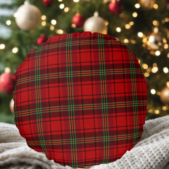 Red Black Green Cozy Plaids  Round Pillow (Creator Uploaded)