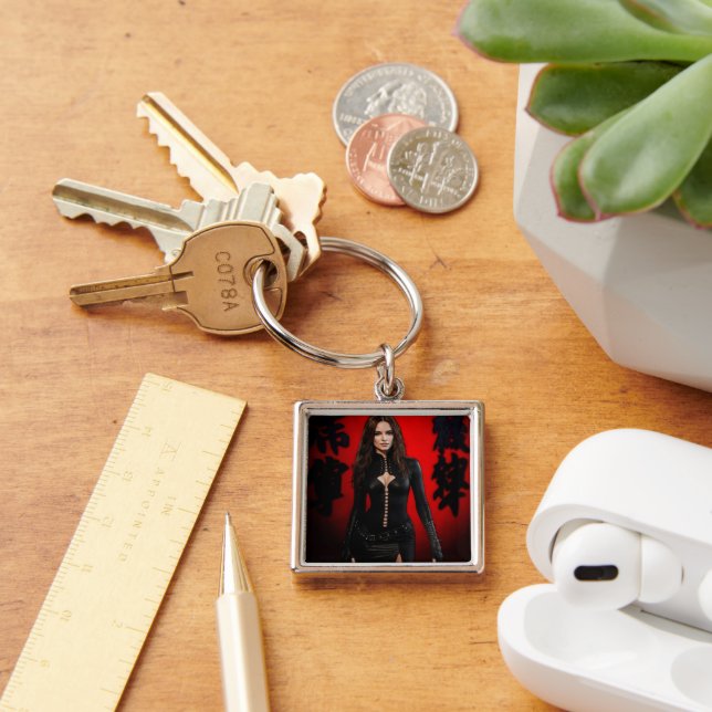 Red black keychain (Desk)