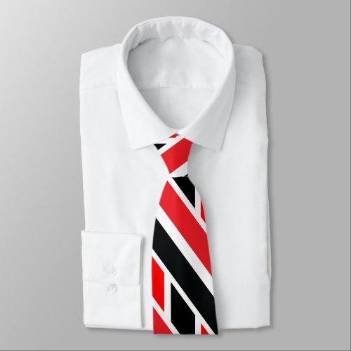 Red Black  White Pattern Neck Tie