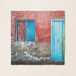 Red, blue and grey wall, door and window scarf