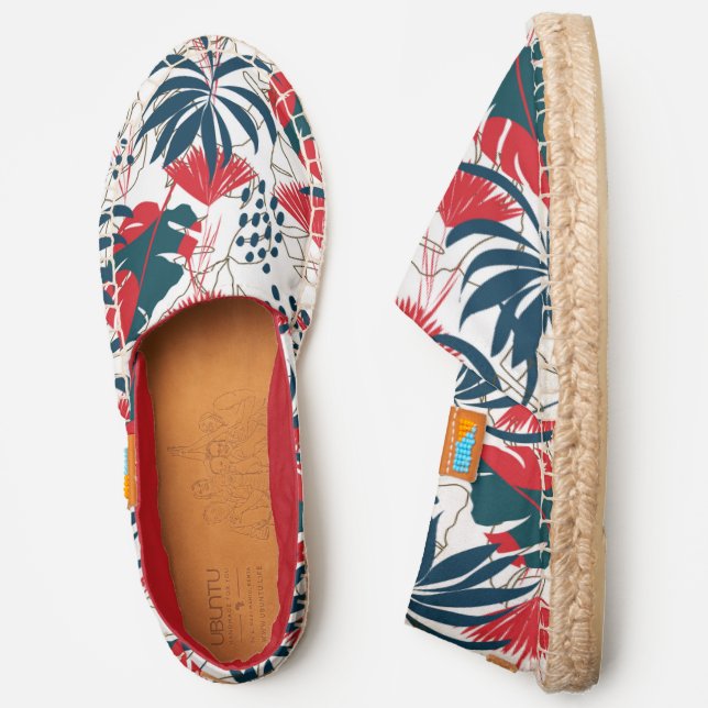 Red Blue and White Tropical Floral Chic Pattern Espadrilles (Side)