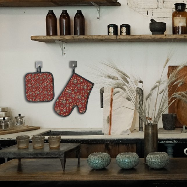 Red brown natural flower   oven mitt & pot holder set (Creator Uploaded)