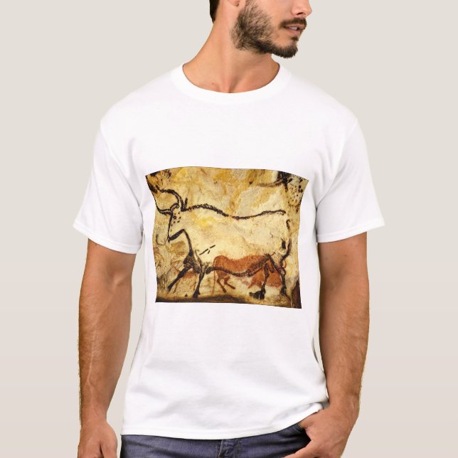 Red Bull', Lascaux, Dordogne_Art of Antiquity T-Shirt (Front)